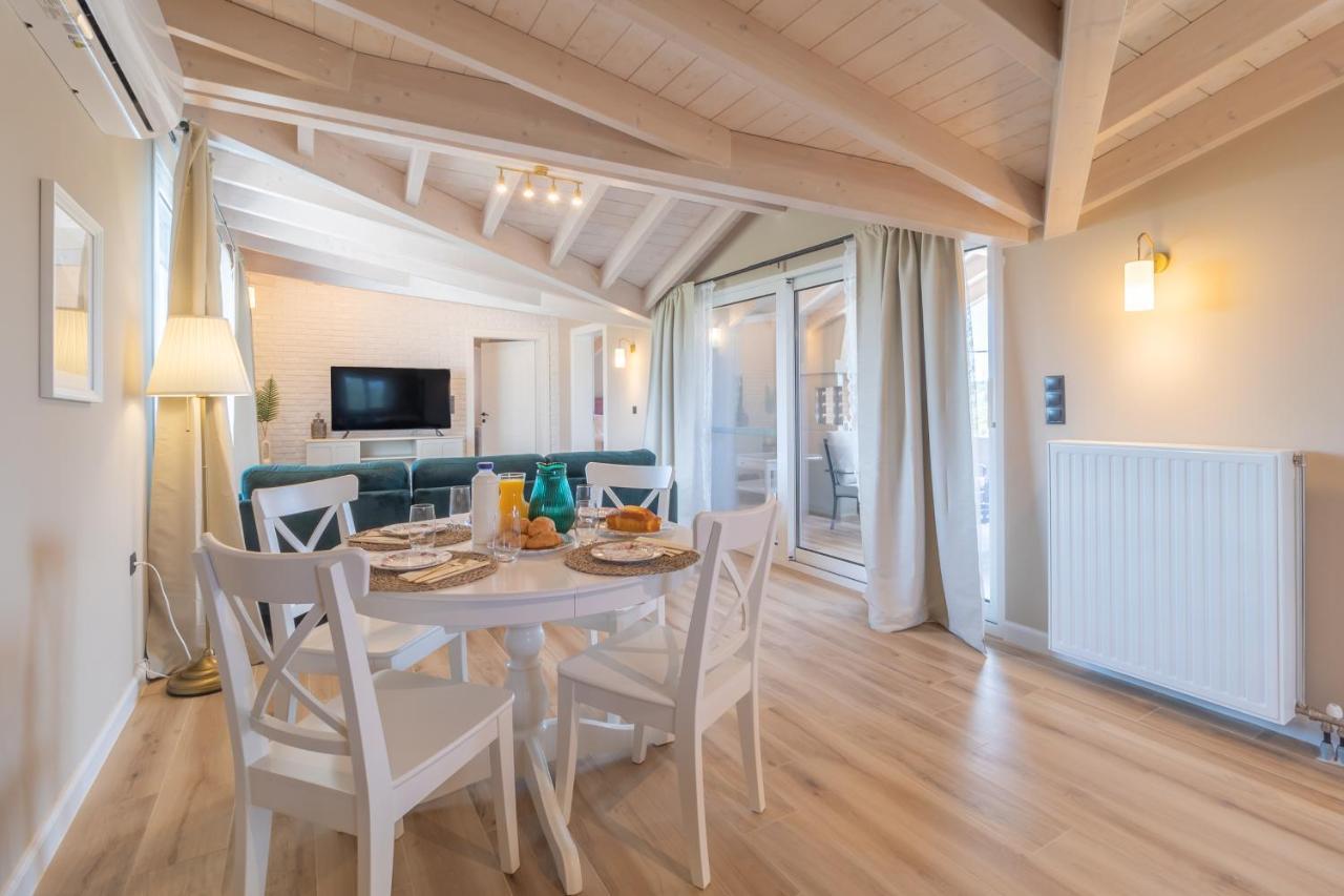 Melena Premium Suites Roda  Exterior foto