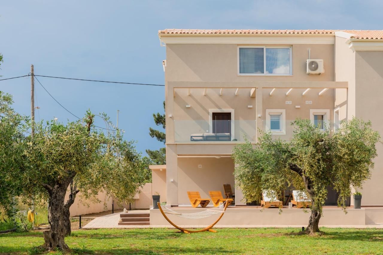 Melena Premium Suites Roda  Exterior foto